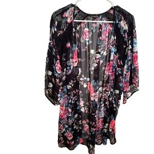 Express Kimono Black Pink Floral